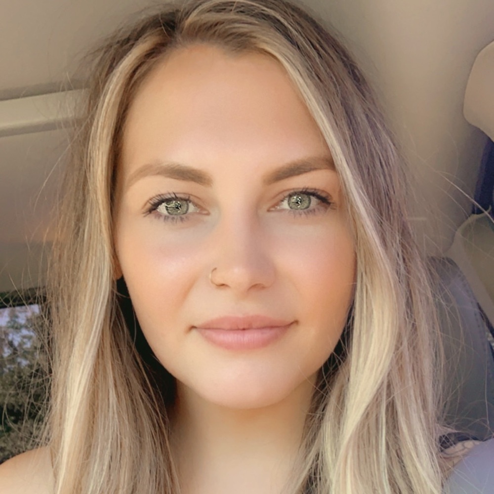 Meet your Posher, Calie ann